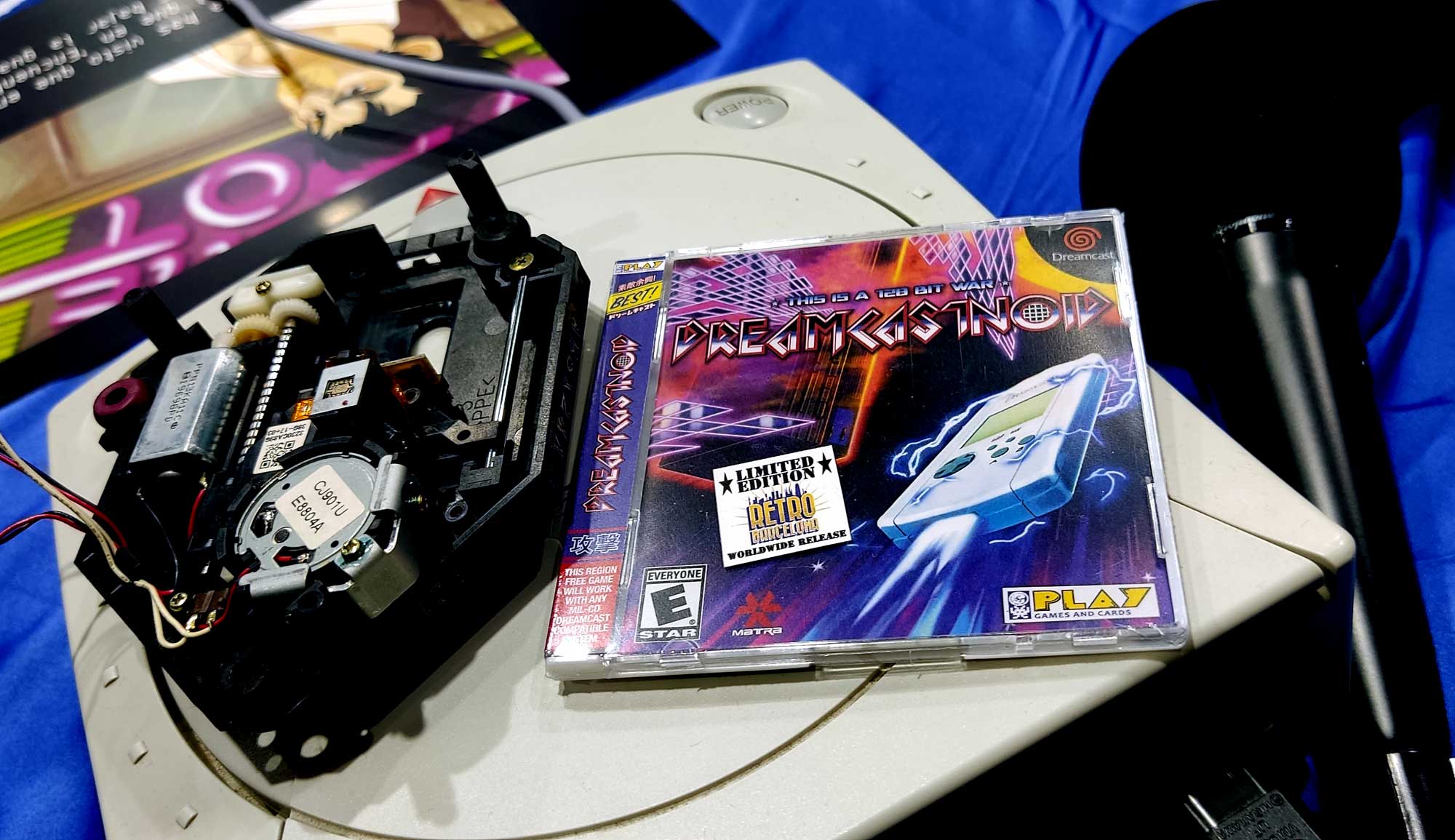 dreamcastnoid dreamcast indie game mini cd release
